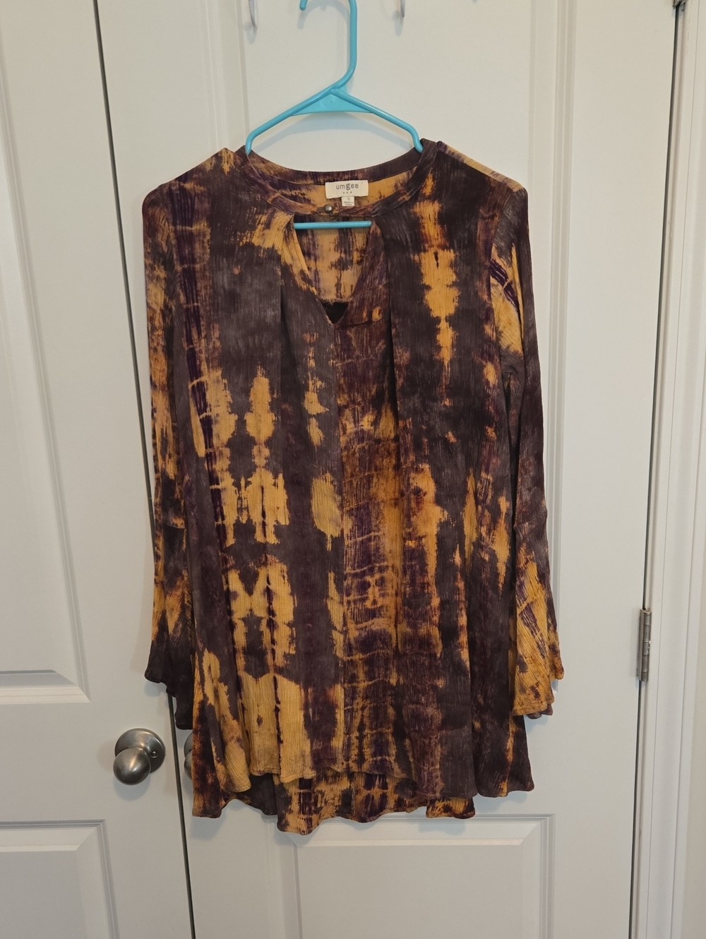 Umgee Tie Dye Bell Sleeve Tunic Dress